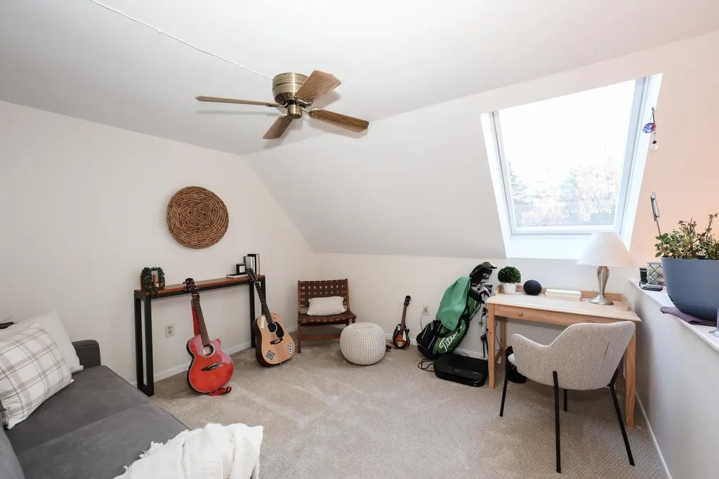 10 Pimlico Court Bedford NH 03110