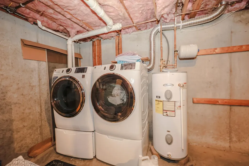 10 Pimlico Court Bedford NH 03110