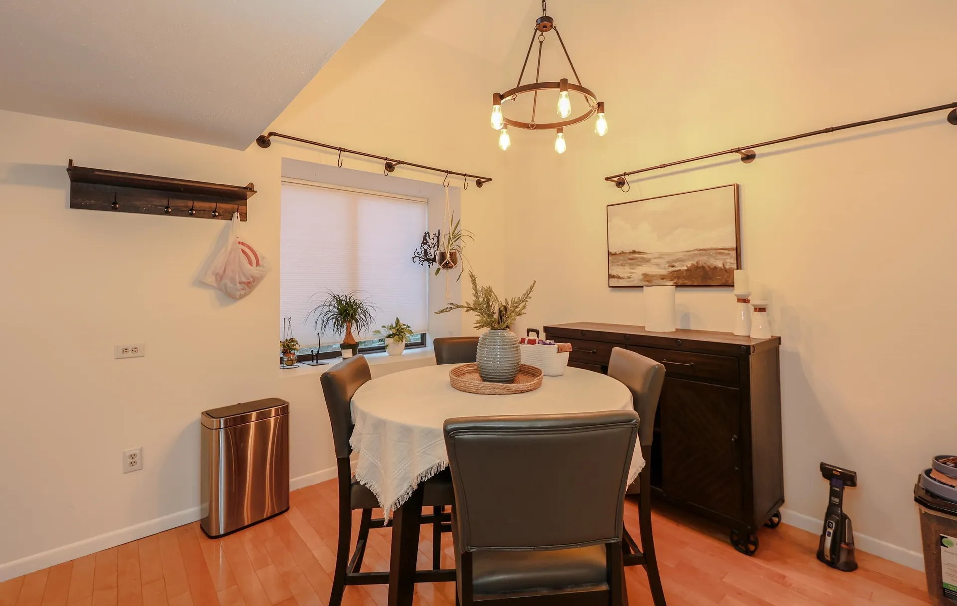 10 Pimlico Court Bedford NH 03110