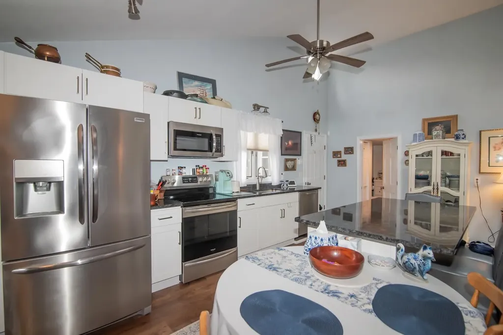 33 Pillsbury Road Sandown NH 03873