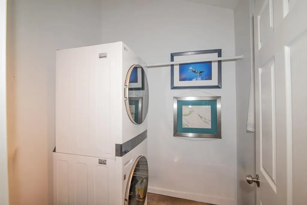 33 Pillsbury Road Sandown NH 03873