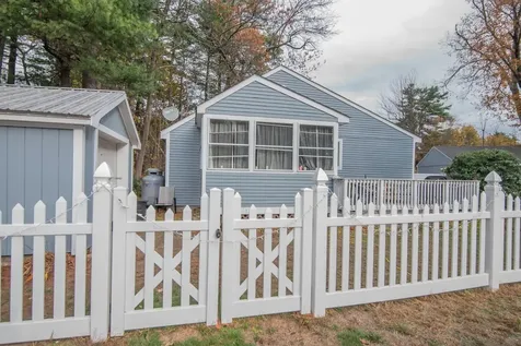 33 Pillsbury Road Sandown NH 03873