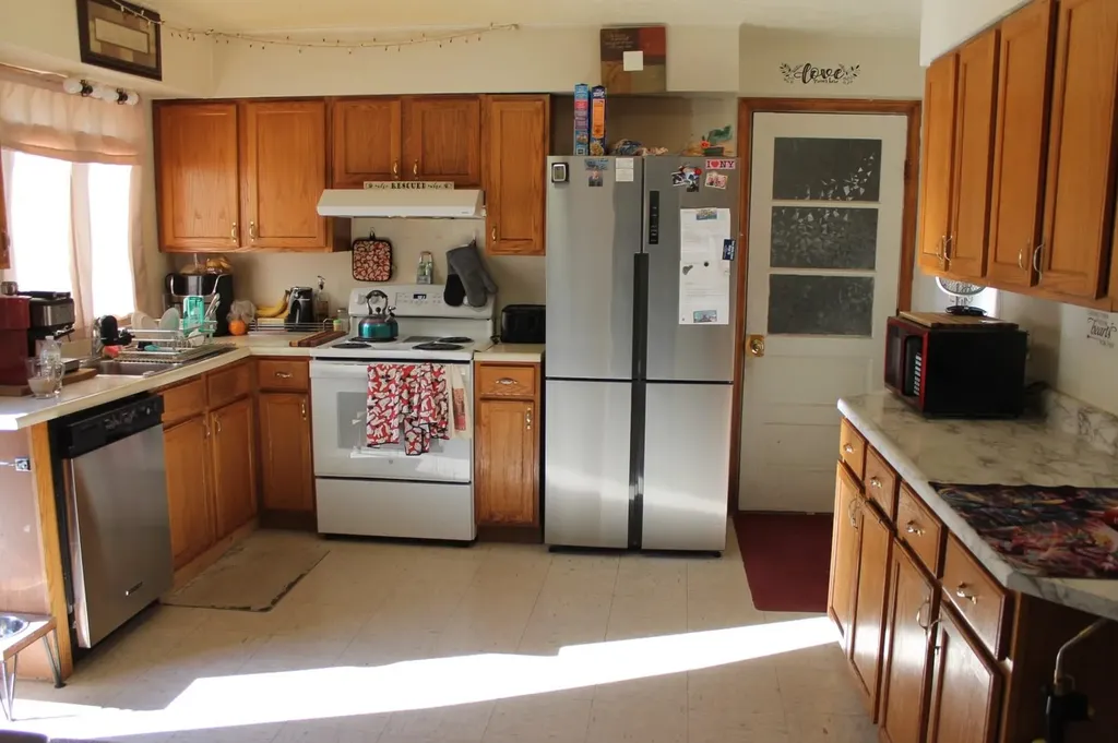 25-27 Upper Main Street Essex VT 05451