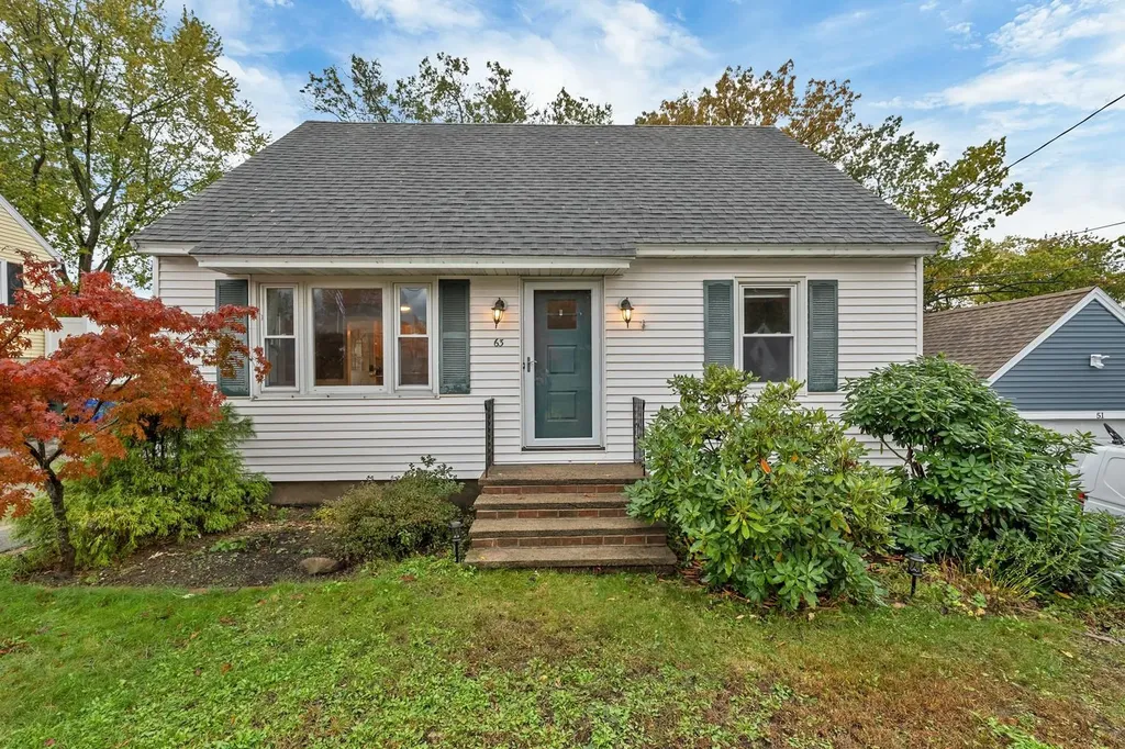 63 Parkview Street Manchester NH 03103