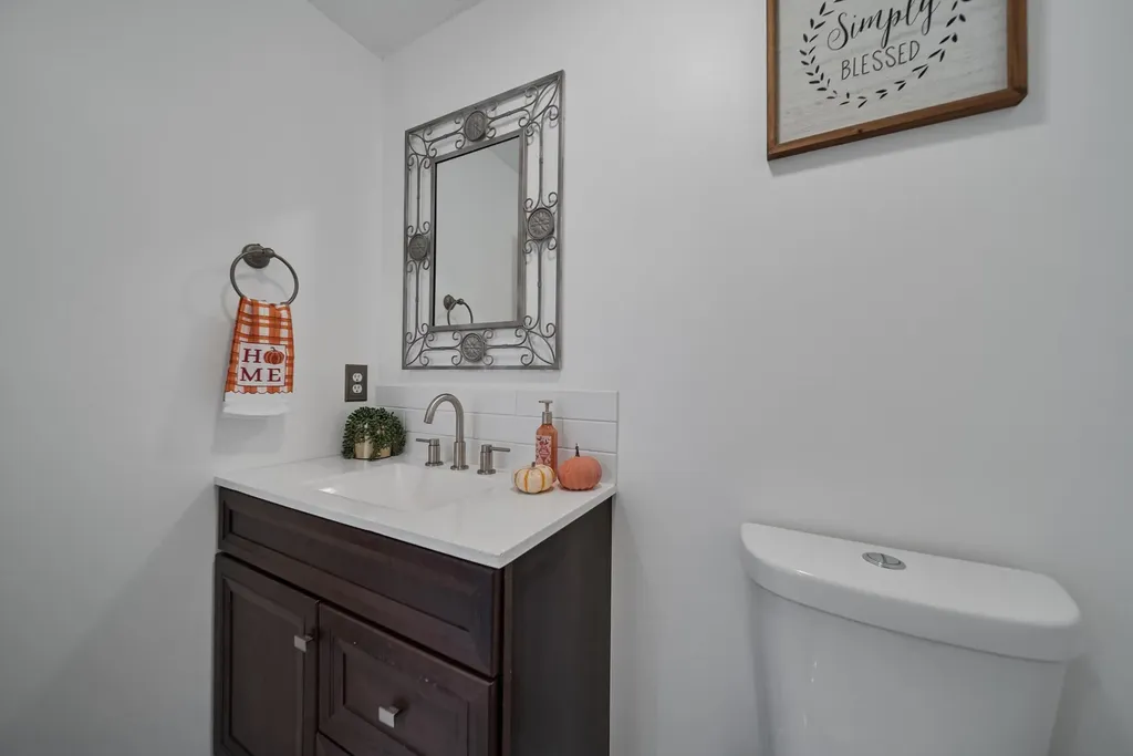 69 Birch Glen Drive Bennington NH 03442