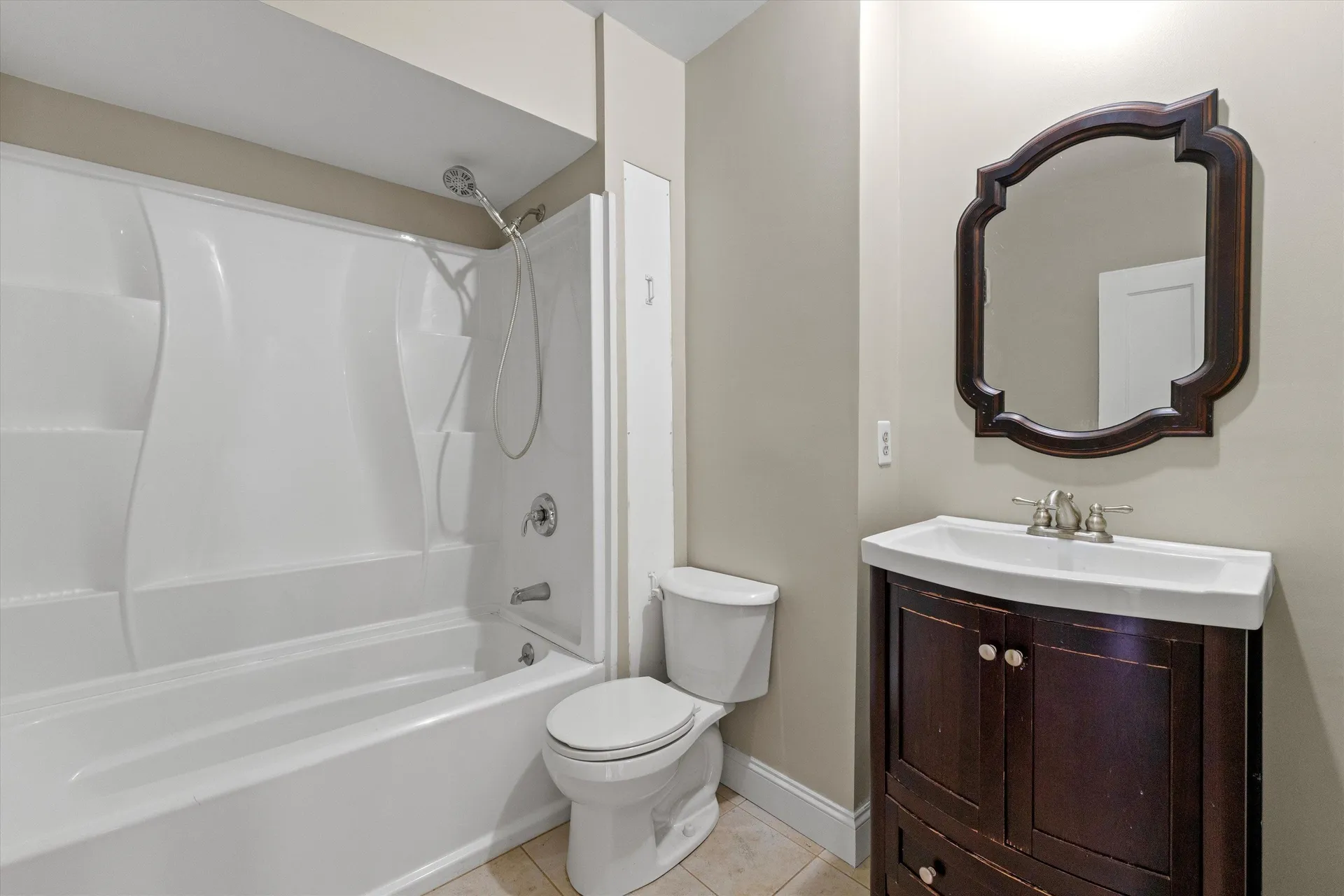 362 Pearl Street Manchester NH 03104