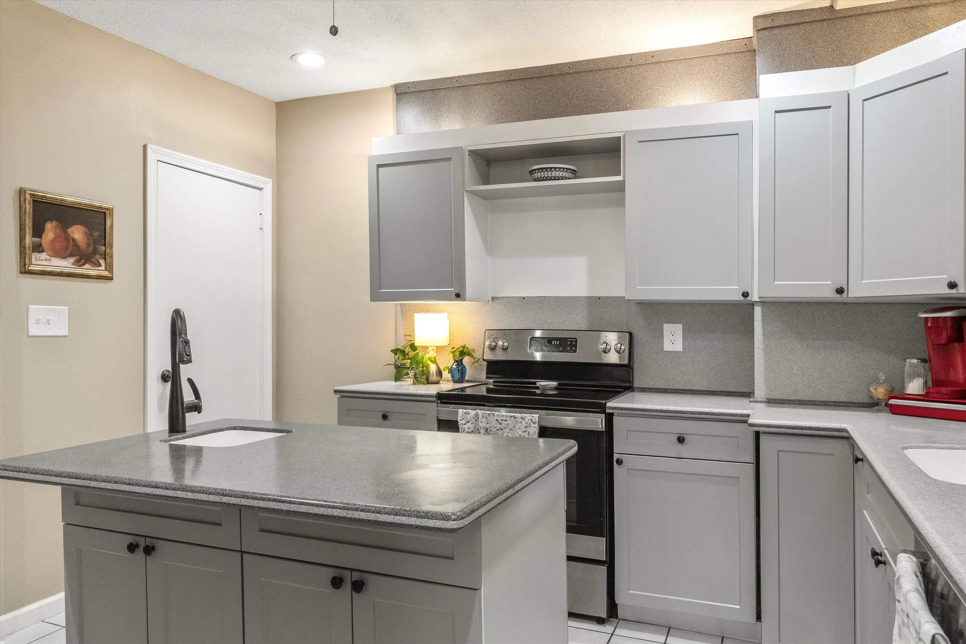 362 Pearl Street Manchester NH 03104