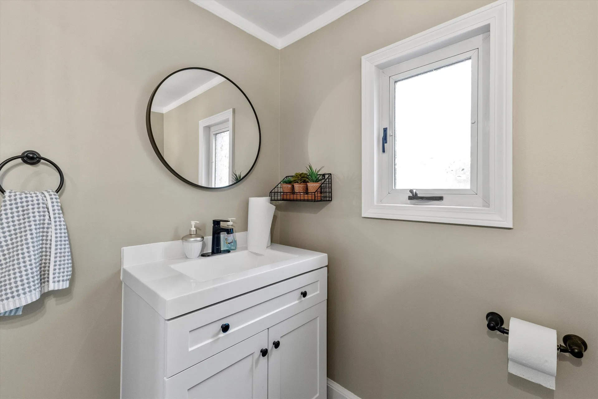 362 Pearl Street Manchester NH 03104