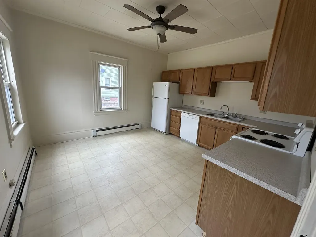 14 Pleasant Street Sanford ME 04083