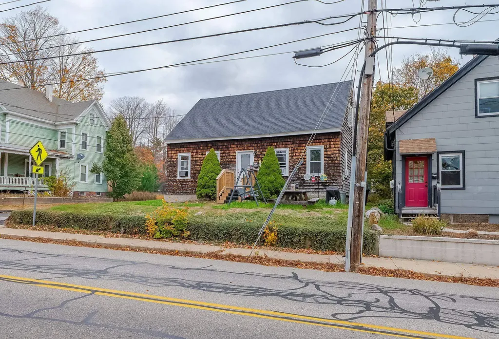 14 Pleasant Street Sanford ME 04083