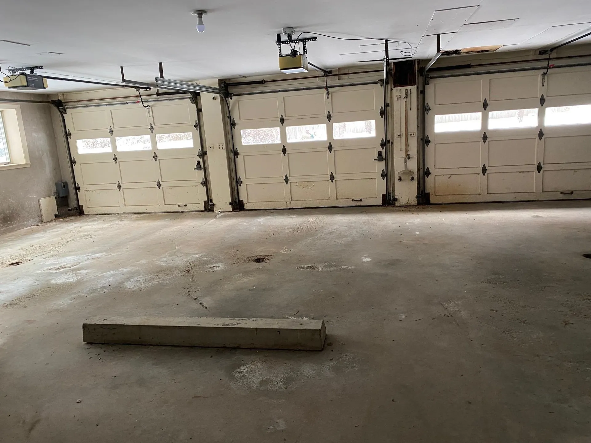 19 Bartlett Avenue Nashua NH 03064