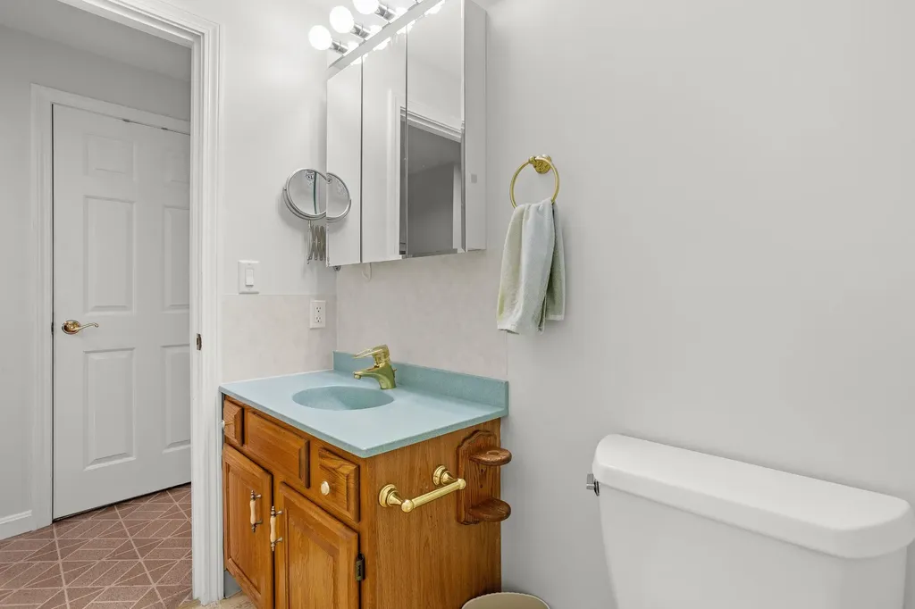 9 Crane Crossing Road Plaistow NH 03865