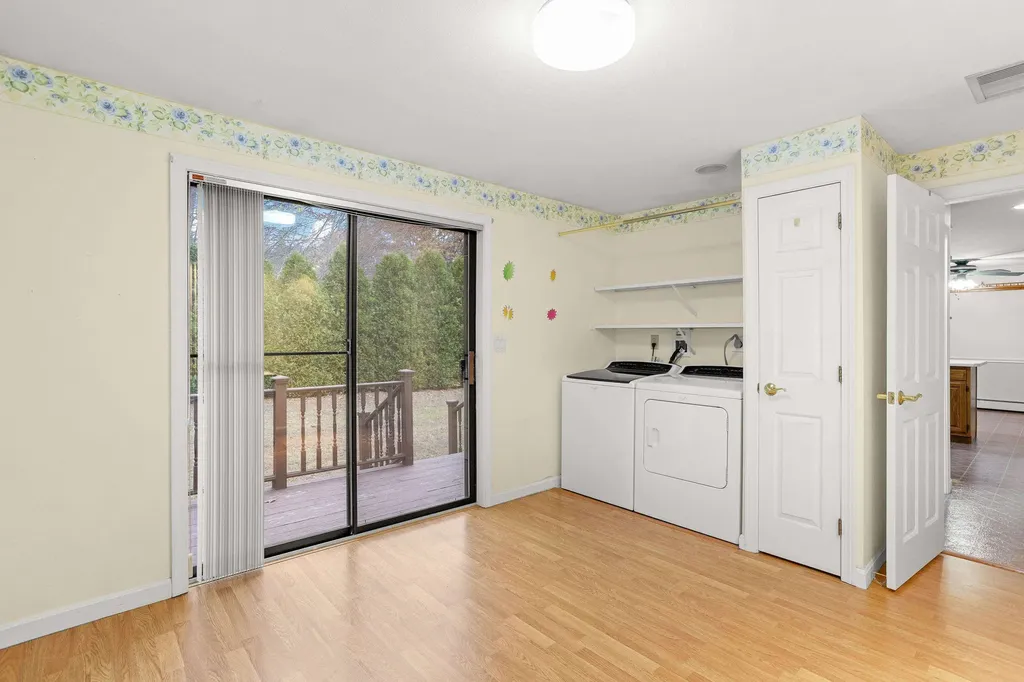 9 Crane Crossing Road Plaistow NH 03865