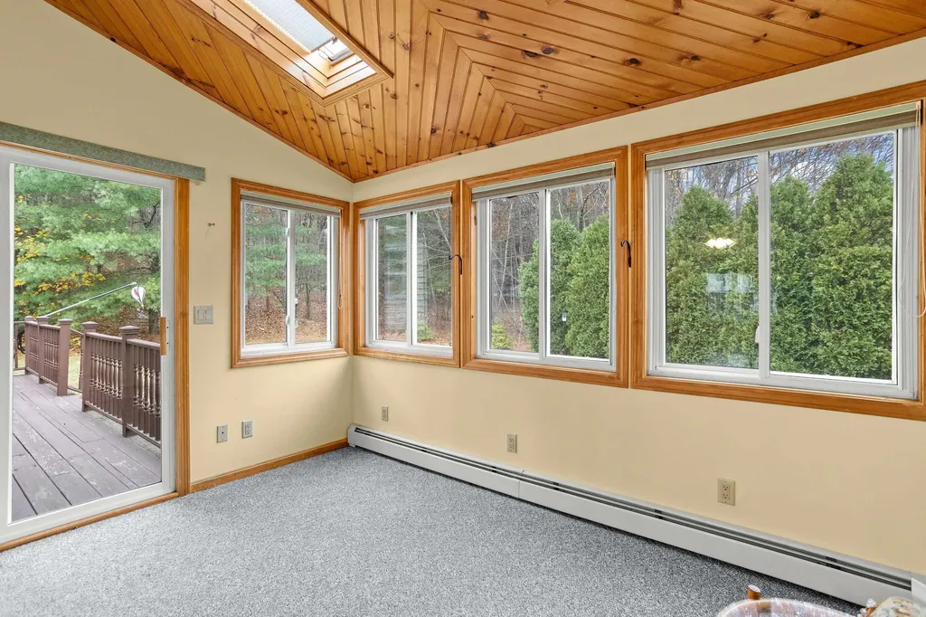 9 Crane Crossing Road Plaistow NH 03865