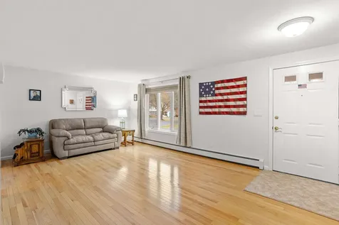 9 Crane Crossing Road Plaistow NH 03865