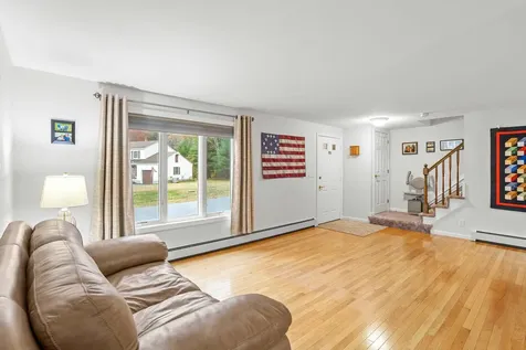 9 Crane Crossing Road Plaistow NH 03865