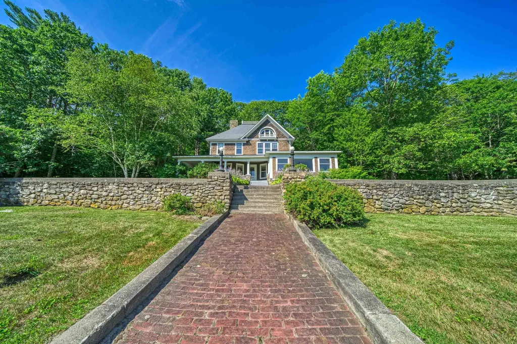 242 Prospect Hill Road Sunapee NH 03782