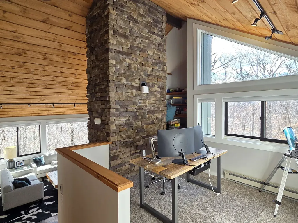 9 Moose Lane Lincoln NH 03251