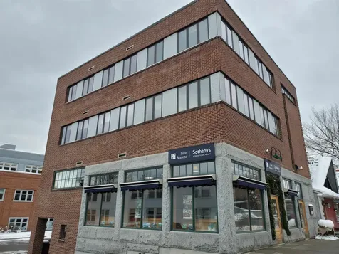 17.5 Lebanon Street Hanover NH 03741