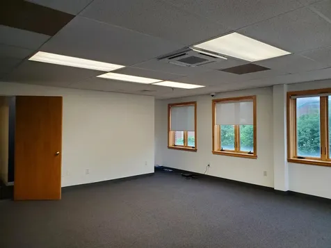 17.5 Lebanon Street Hanover NH 03741