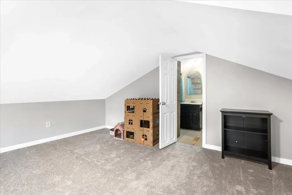 4481 Brown Avenue Manchester NH 03103