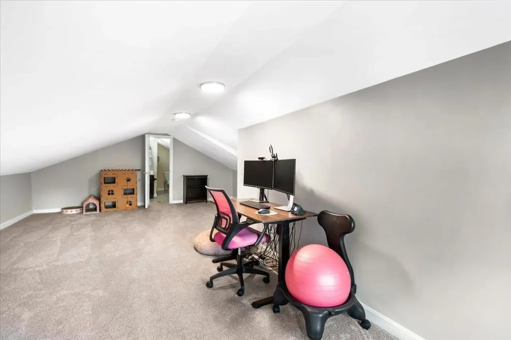 4481 Brown Avenue Manchester NH 03103