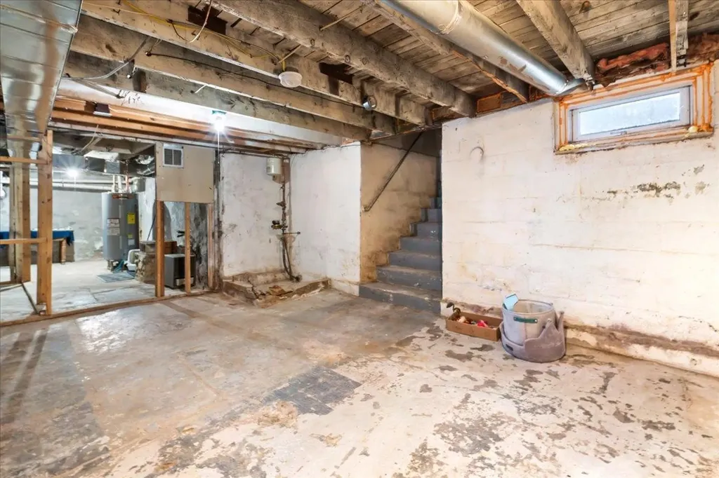 4481 Brown Avenue Manchester NH 03103