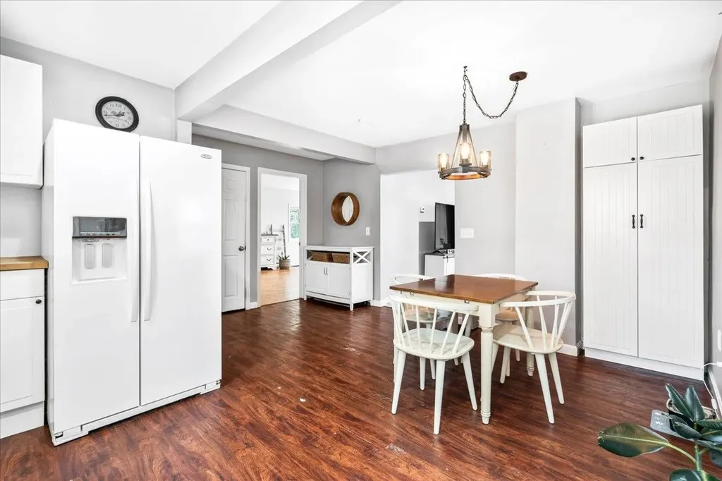 4481 Brown Avenue Manchester NH 03103