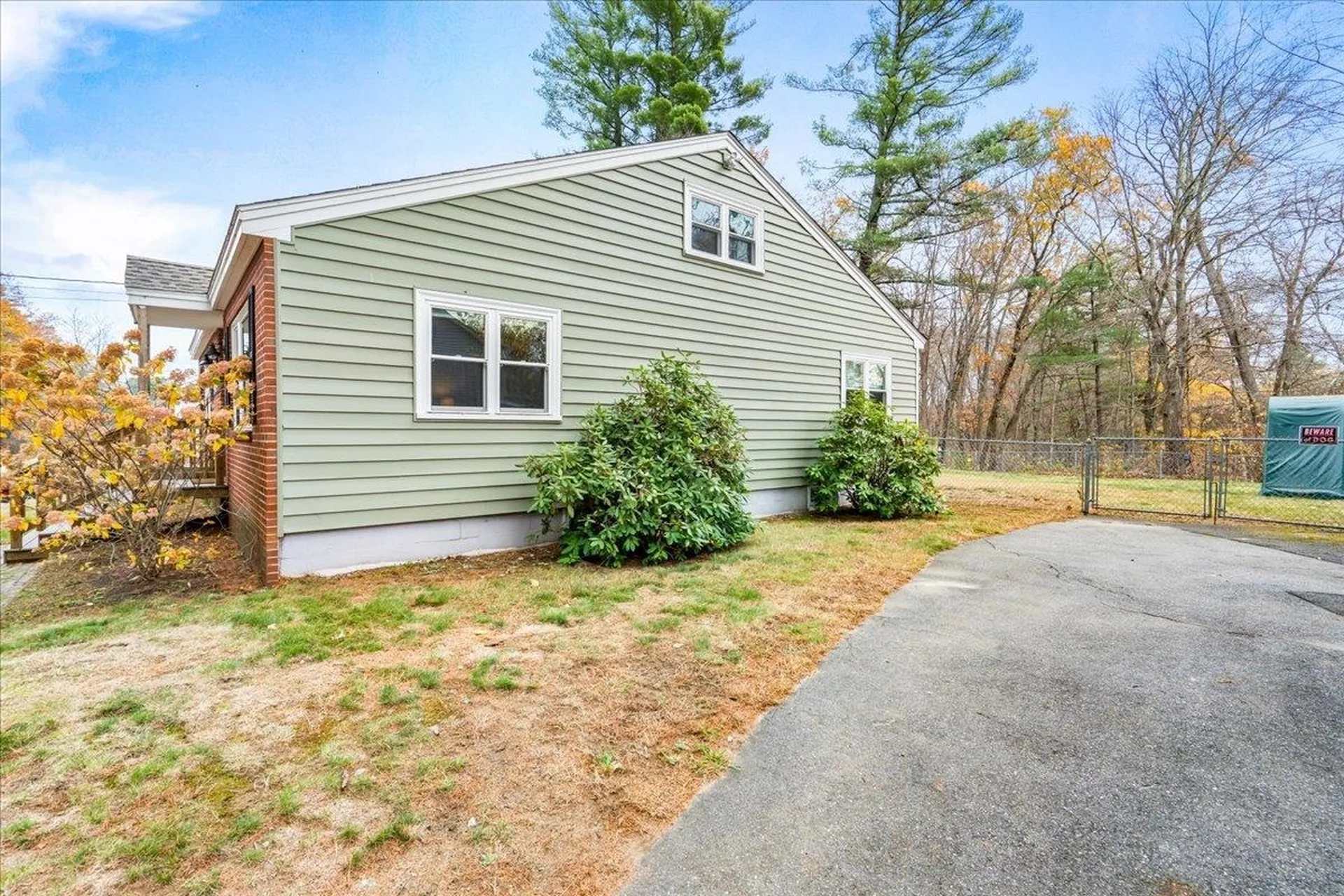 4481 Brown Avenue Manchester NH 03103