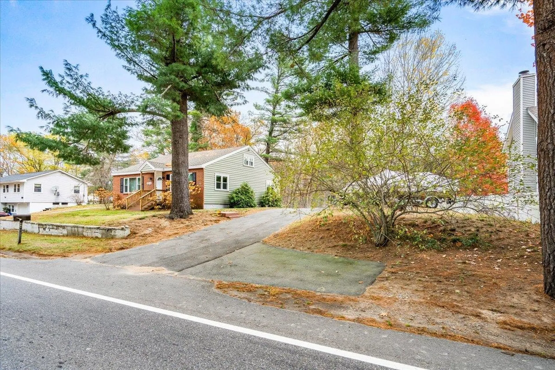 4481 Brown Avenue Manchester NH 03103