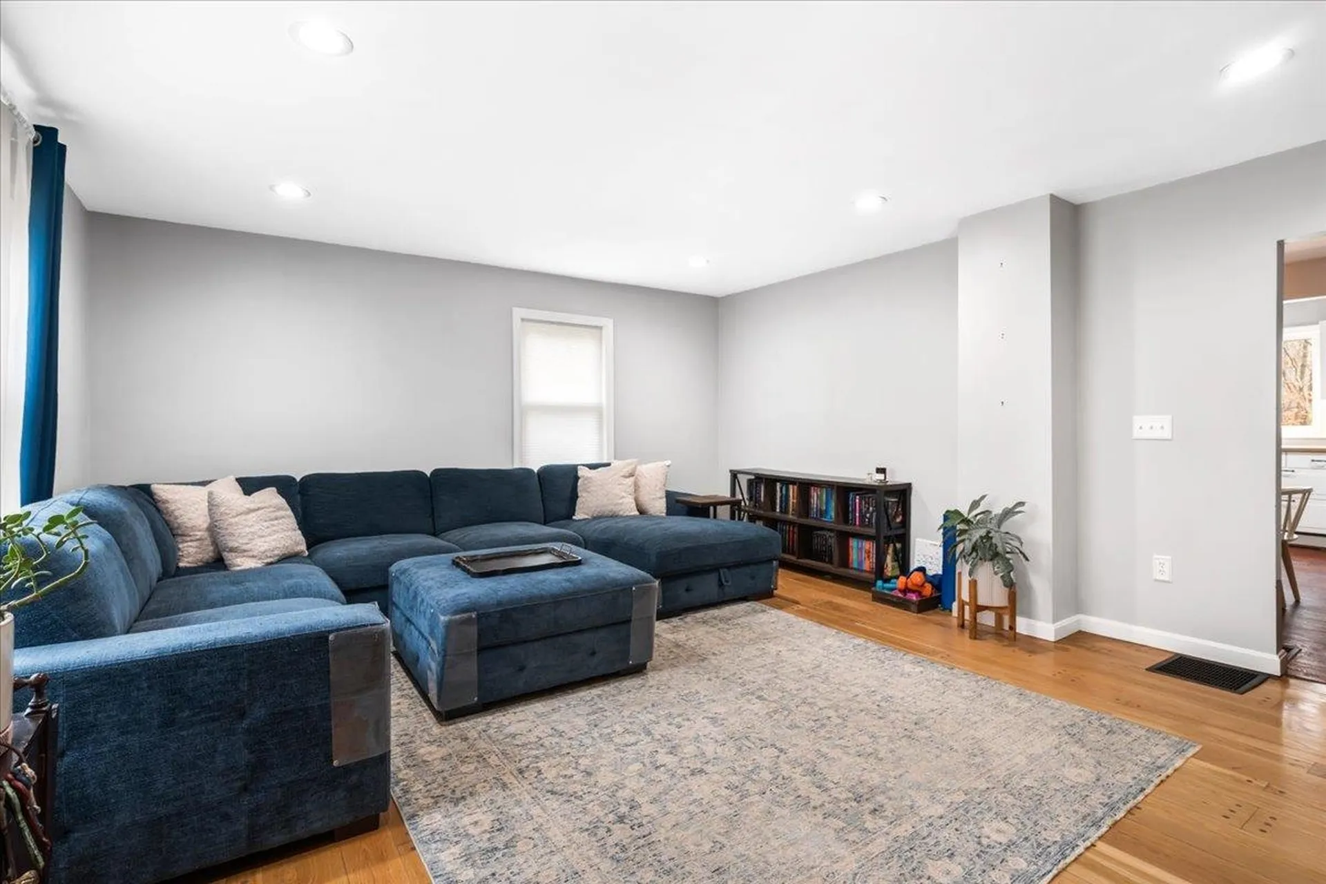 4481 Brown Avenue Manchester NH 03103