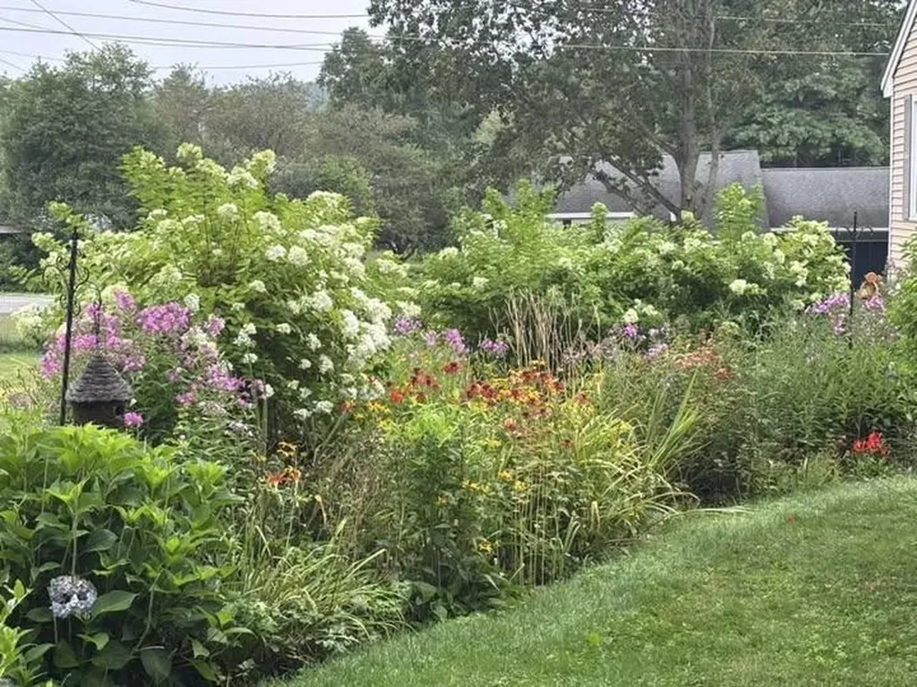 17 Alderwood Court Claremont NH 03743