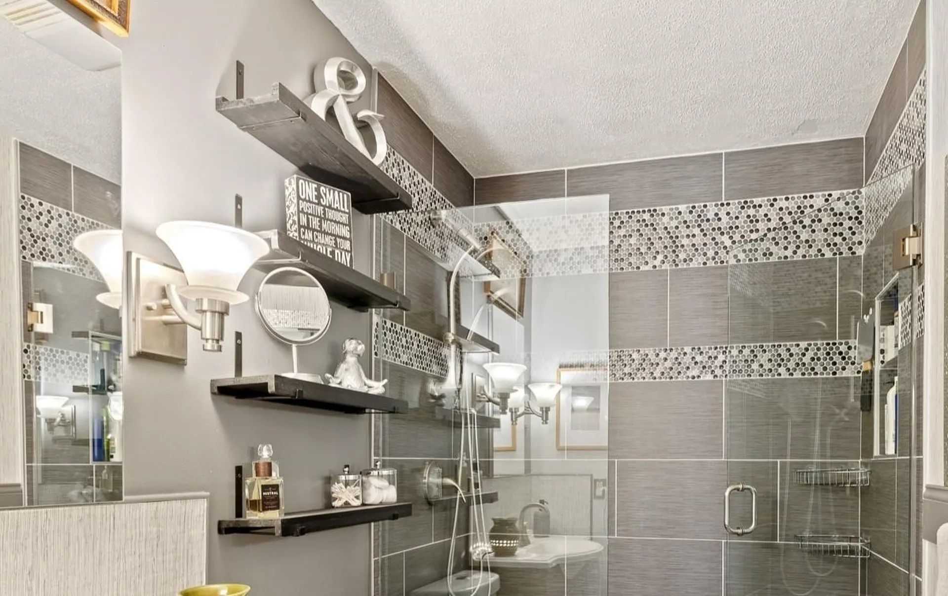 17 Alderwood Court Claremont NH 03743