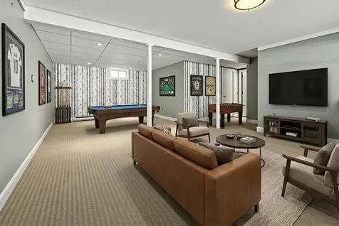 17 Alderwood Court Claremont NH 03743