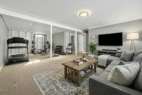 17 Alderwood Court Claremont NH 03743