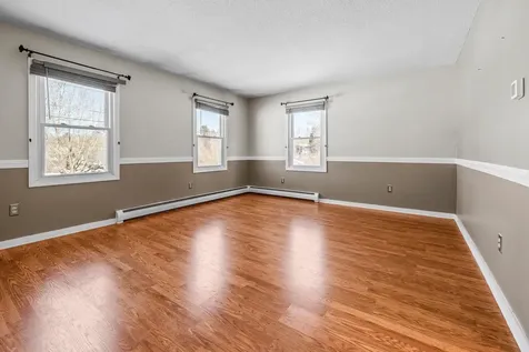 17 Alderwood Court Claremont NH 03743