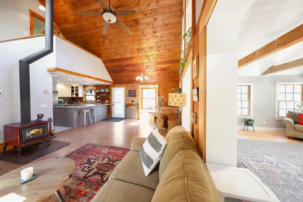 1226 First Crown Point Road Strafford NH 03884