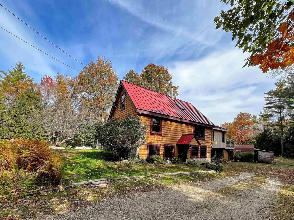 1226 First Crown Point Road Strafford NH 03884