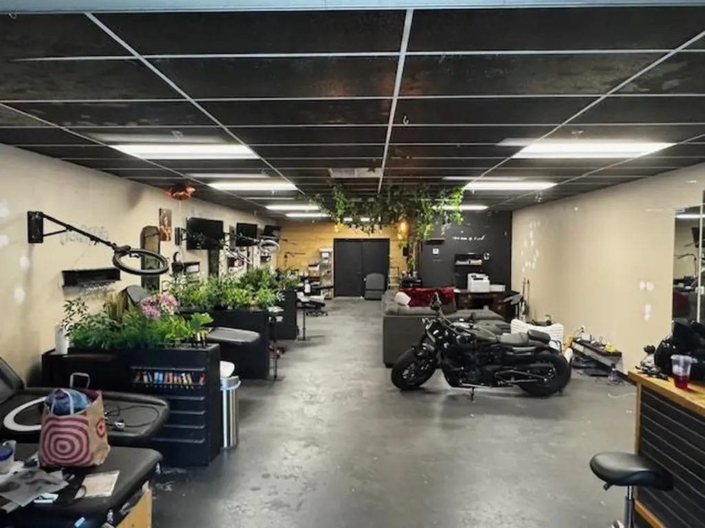 295 Daniel Webster Highway Nashua NH 03060