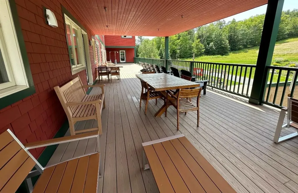 152 - Qtr 3 89 Grand Summit Way Dover VT 05356