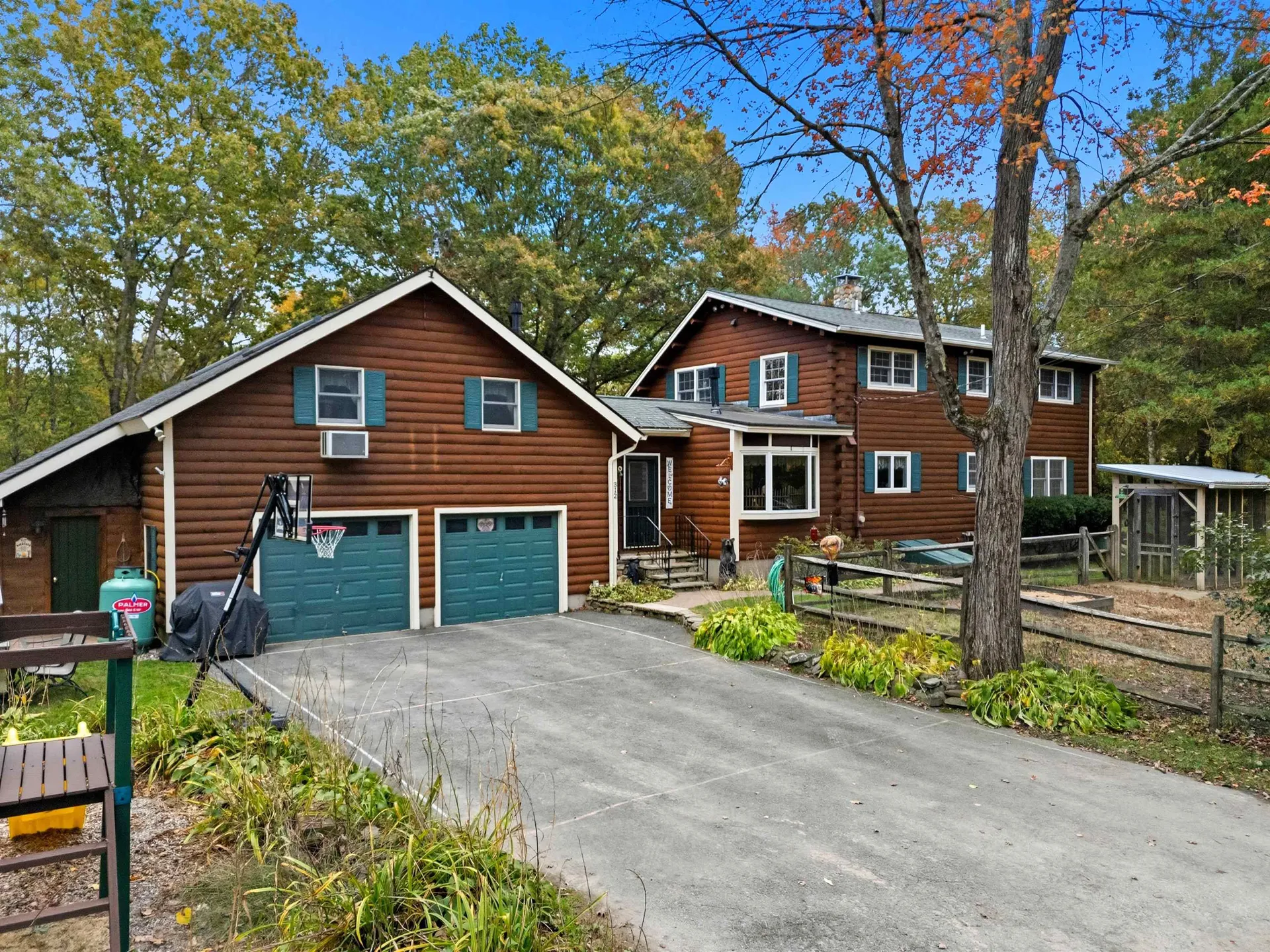 312 Shore Drive Salem NH 03079