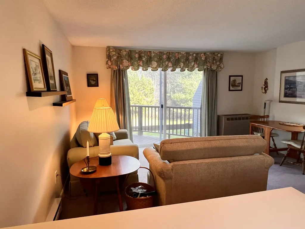 42 Heritage Condo Way Woodstock VT 05091