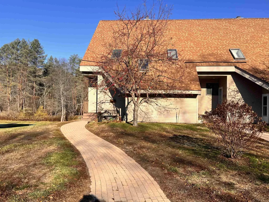 42 Heritage Condo Way Woodstock VT 05091
