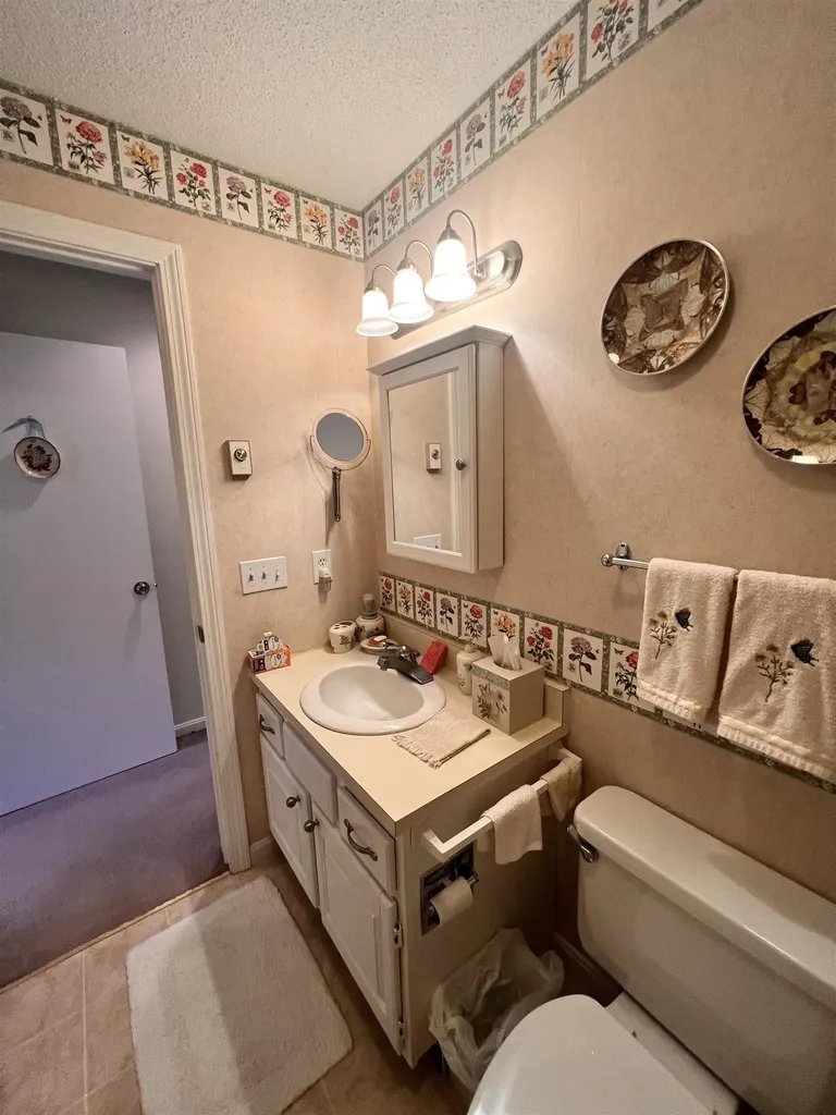 42 Heritage Condo Way Woodstock VT 05091