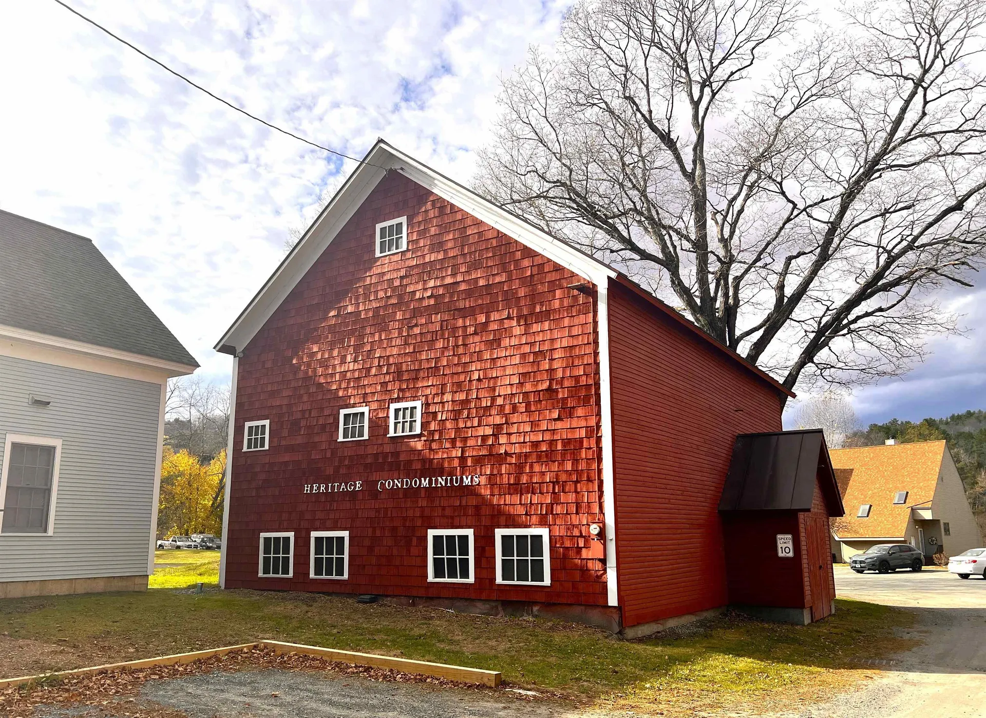 42 Heritage Condo Way Woodstock VT 05091