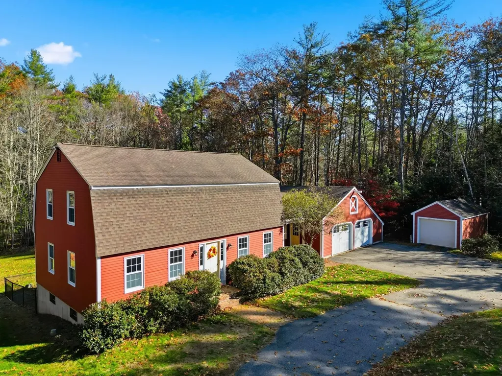 254 Ash Swamp Road Newmarket NH 03857