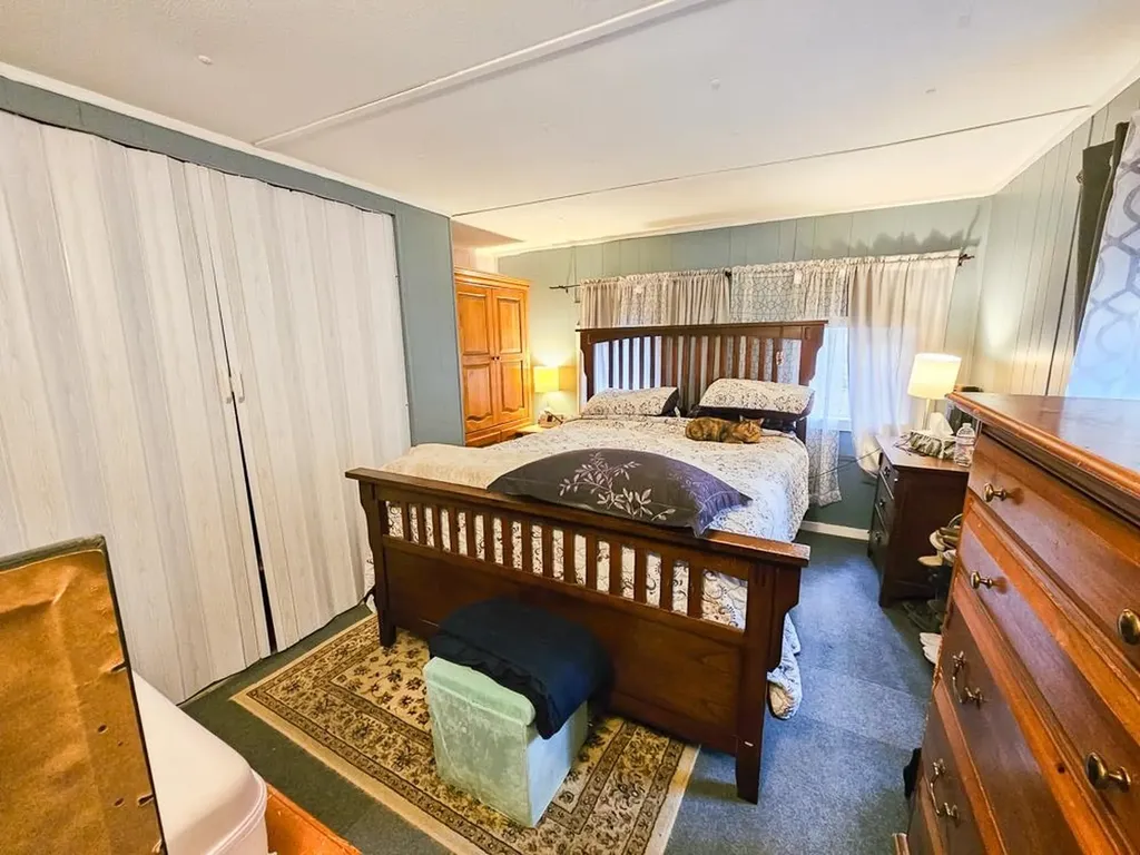 20 Beech Hill Road Exeter NH 03833