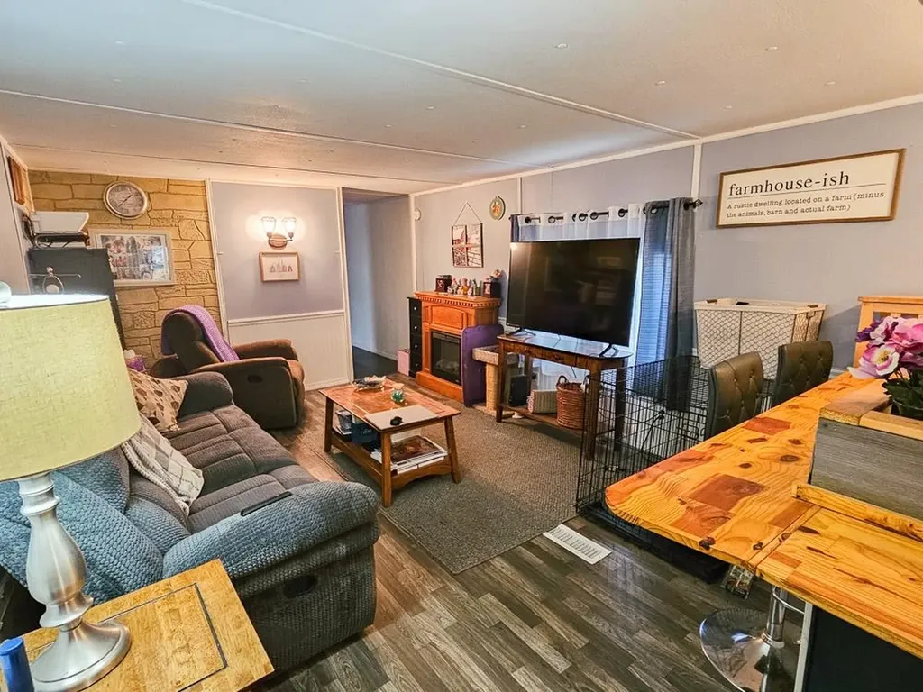 20 Beech Hill Road Exeter NH 03833