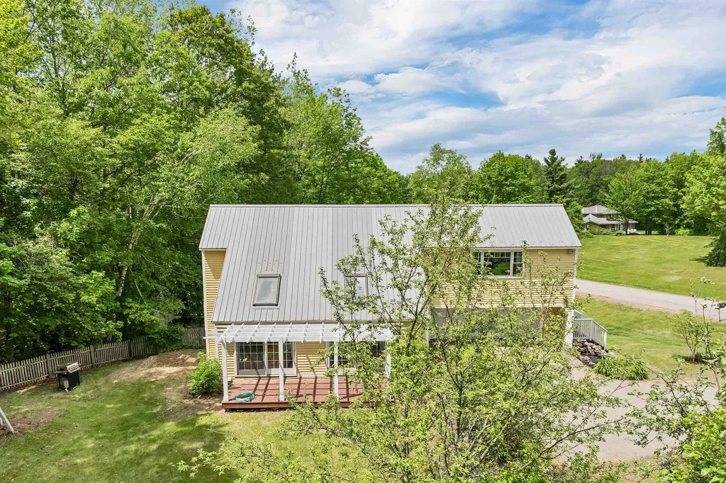 26 Orchard Drive Gilford NH 03249