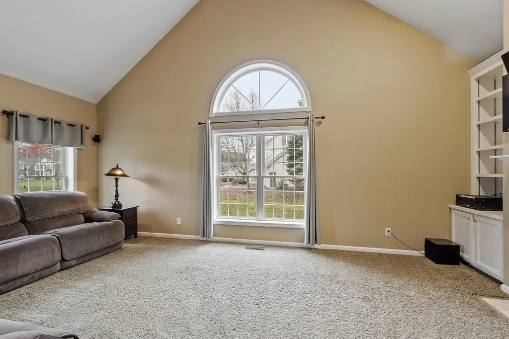 53 Barnside Drive Bedford NH 03110